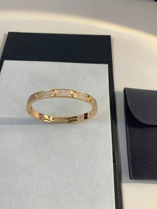 Cartier's Pave Love Bracelet Size 18 - Picture 8 of 9